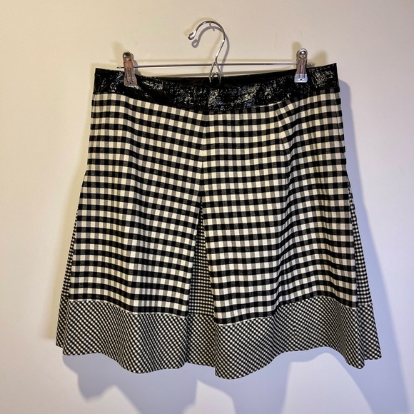 Tristan Dresses & Skirts - Tristan Black and White Fall Gingham Thick Women's Skirt - size L